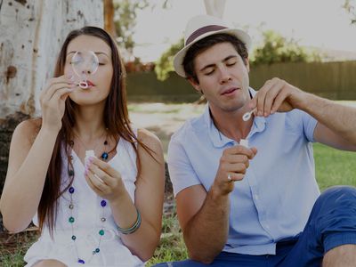 Short Term Payday Loans for Emergency Cash Needs image