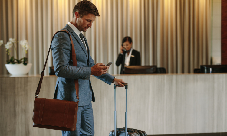 Qonto Travel Policy