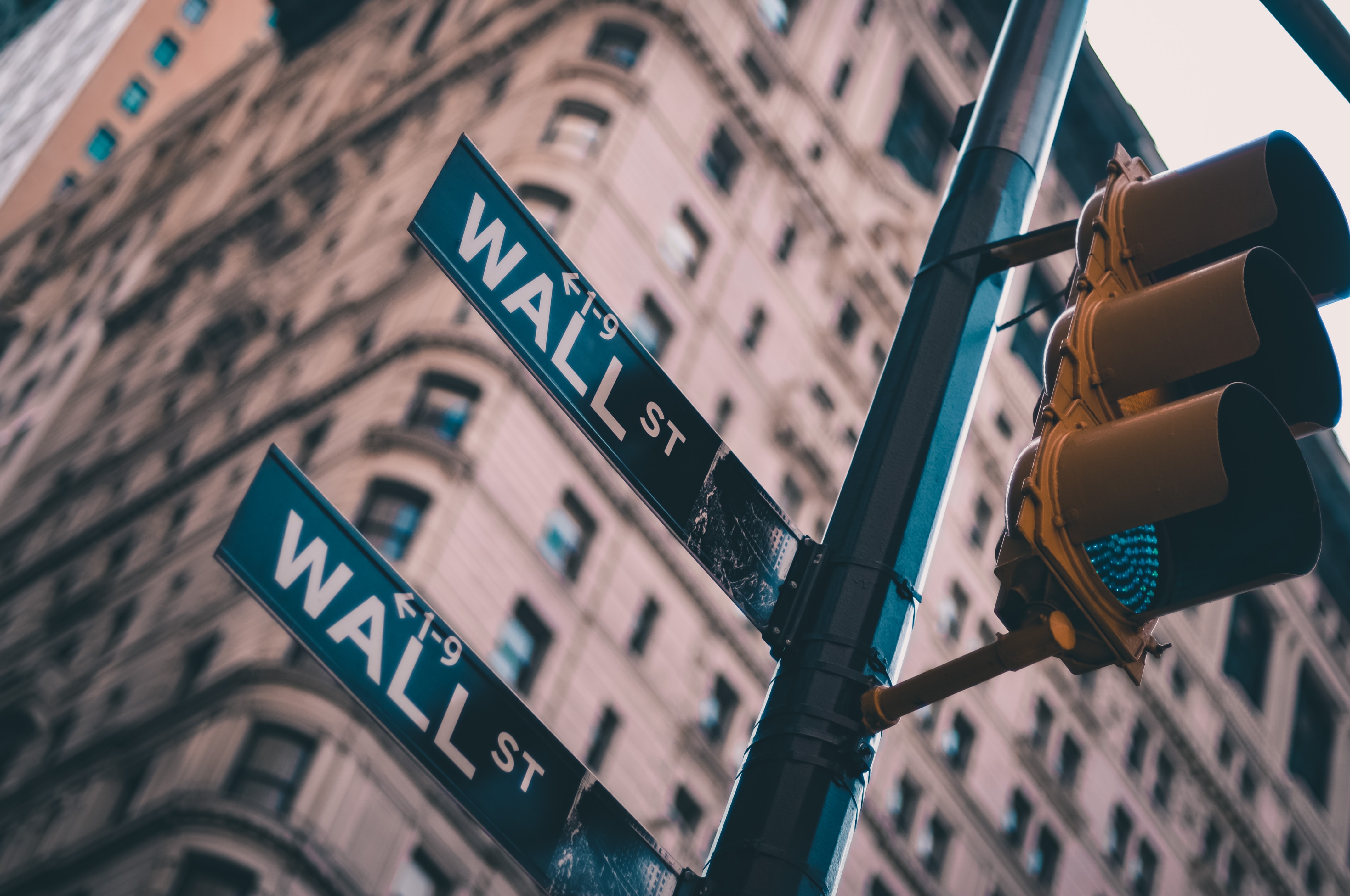 lo-lo-CeVj8lPBJSc-unsplash